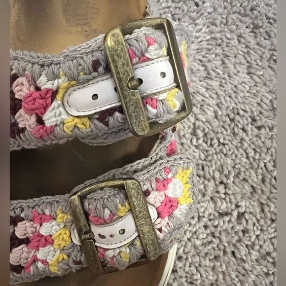 Hey Girl by Corky’s Crochet Platform Sandals - Picture 3 of 9